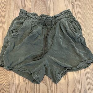 SANCTUARY green shorts